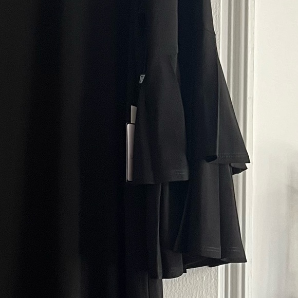 Laundry long sleeve black dress. Stretchy with ruffled sleeves. - Picture 2 of 2